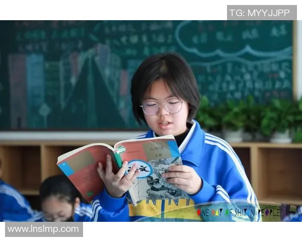 八十中足球场的青春记忆与梦想追逐之旅